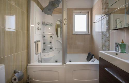 Kyparisses Villa with Private Pool - Foto 15