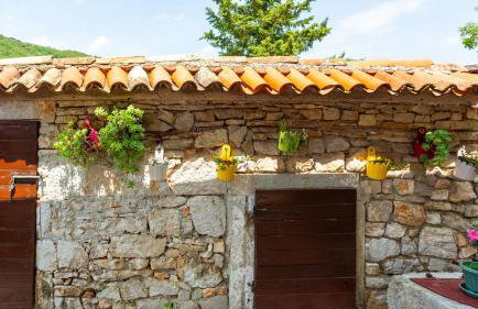 House Mirjana with pool by Villas Guide - Photo 11