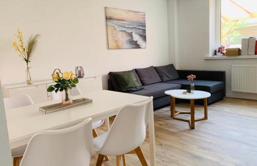 FEDDERSEN LIVING Kernsanierte Ferienwohnungen - Gemütlich - Netflix - Voll ausgestattet - zentral - Foto 6