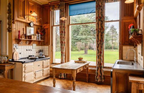 Errol Park - Grand Stately Home & Views - Photo 41