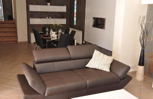 Villa with private pool - near golf - Foto 8
