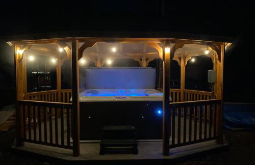 Talkeetna Log Cabin with Hot Tub Unit 1 - Foto 27