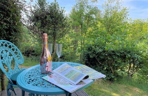 Beautiful 2BR Beach Lodge Set In Stunning Gardens - Pass the Keys - Photo 33