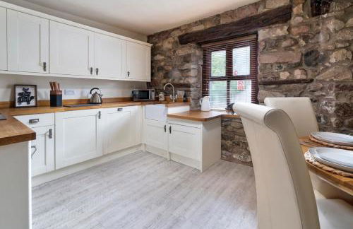 The Old Paper-shop, WiFi, Sleeps 4 & Pet Friendly - Photo 6