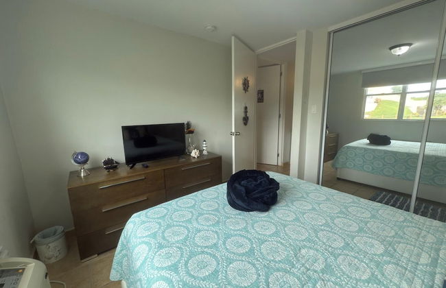 608 Ocean & Marina Views 3 Bed 2 Bath - Photo 12