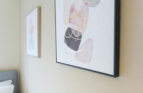 Stunning Garden House with Free WIFI and Parking - Foto 28