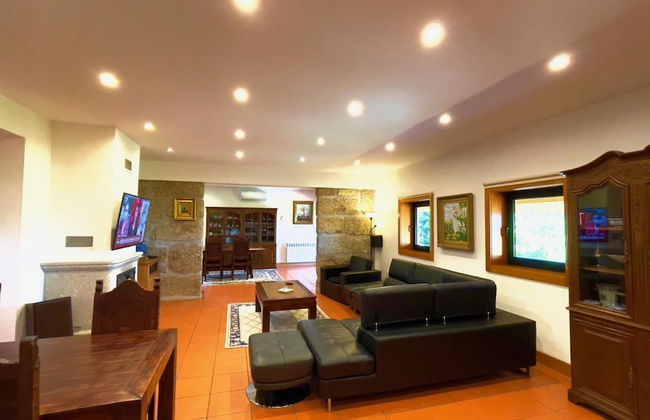 Stunning Villa Portugal Private Pool Diving Board - Photo 21