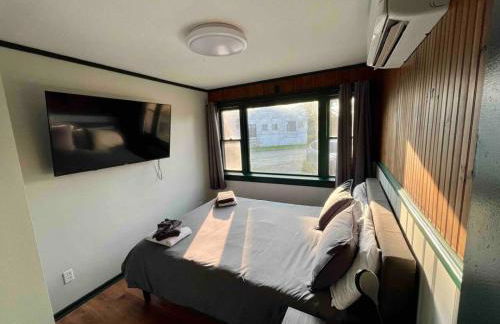 2 Bed Berkshire Getaway minutes to Jiminy Peak Ski - Foto 1