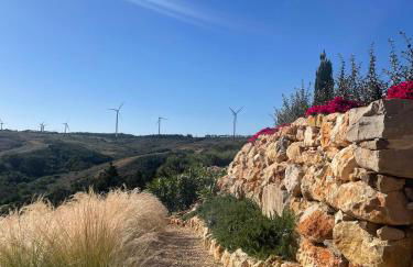 Stunning Villa with Pool & View near beach - Foto 27