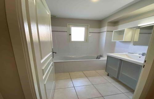 Villa with Pool in Dordogne Countryside - Foto 16