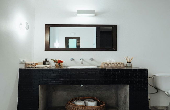 Luxurious Villa With Bright Terrace - Foto 18