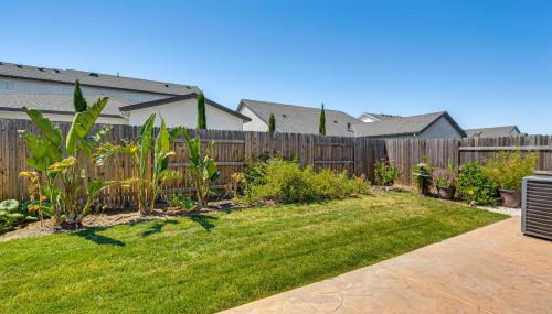 Fenced-In Yard Apt 7 Mi to Westfield Galleria - Foto 3