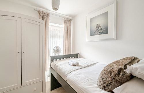 Quayside Home with Seperate Bar and optional access to Beach Hut - Foto 33