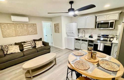 Apartment B, Restful,Cozy, close Sunland Park Mall - Foto 11