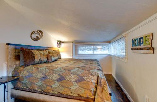 Rustic Log Cabin with Studio about 5 Mi to Pikes Peak! - Foto 12