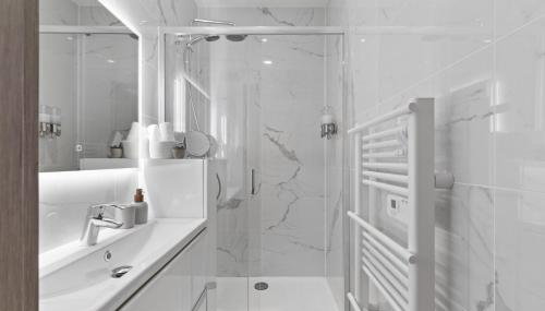 La Suite Paloma -2 BDR - 1min Palais & Port - Foto 5, Shower