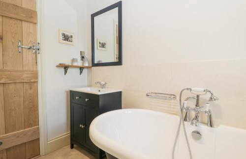 White Haywood Barn - Photo 18