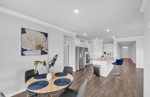 Charming 4BR Ranch-Style Home - Corner Lot home - Foto 7