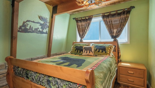 Sherwood Pines - Getaway to the mountains! Comfortable Gambrel style with a Pool Table! - Foto 3, Habitación