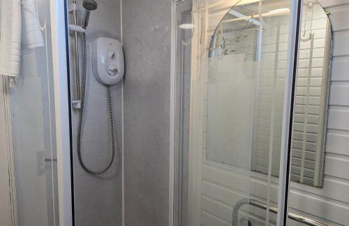 Ceridwen 6 - Hot Tub-Luxury-Pets-Perthshire-Romantic-Dundee - Photo 13