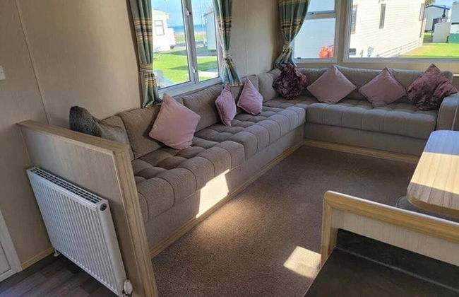 Budget 3-bed Caravan in Tunstall, Hull - Foto 6