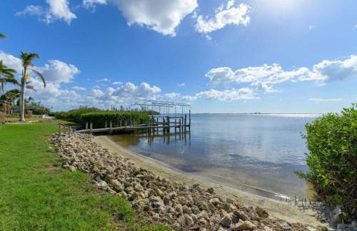 Luxury Private Beachfront Retreat Pool Game Room - Foto 79