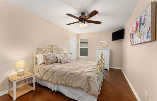 Bright & spacious 3 bedroom home Amazing location - Foto 22