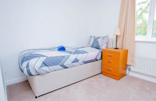 Intellect Suites - Photo 27