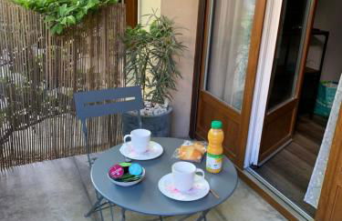 Studio avec parking privé en hyper centre - Foto 8