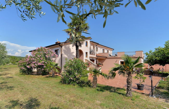 Apartment 1917 - Photo 39