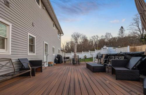 Mansion in the Hills with Pool - Foto 15