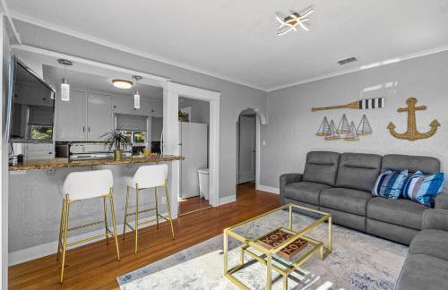 Bankers Hill Hideaway with AC Views and Parking - Foto 10