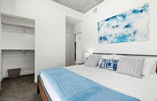 City Views! Luxury King bed gym pool HTub - Foto 23