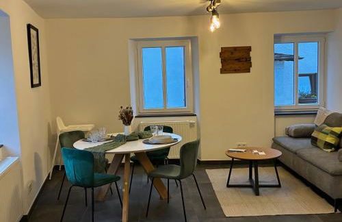 FeWo - EG Apartment Mosel- & Weinquartier, Terrasse, Parkplatz, moderne Küche bis 4 Personen - Foto 27