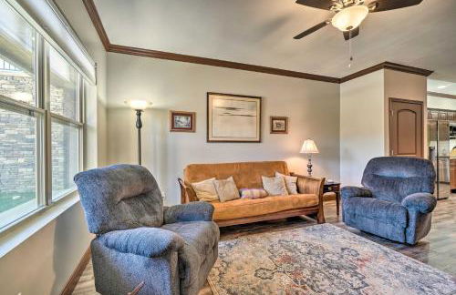 Cozy Townsend Condo, Resort-Style Amenities! - Foto 6