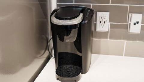 High-Rise Apartment with Panoramic Skyline Views - Foto 2