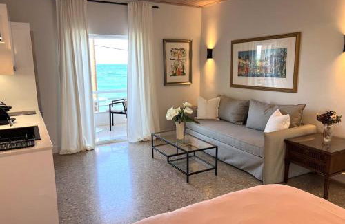 Corinthian Blue Waterfront Suites - Foto 37