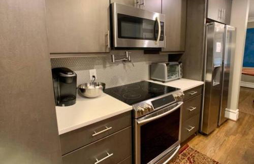 2 Bed Stay with Updated Bath and Kitchen - Foto 33