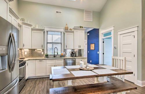 Stunning Lakefront Retreat with Dock Access! - Foto 6