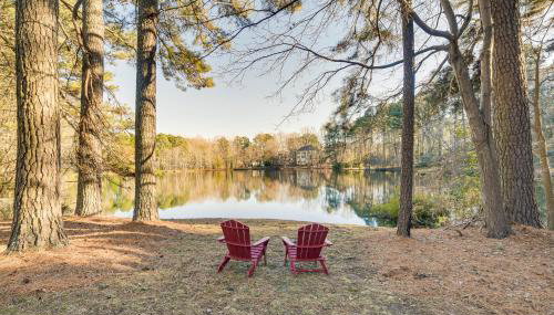 Lakefront Raleigh Home with Deck 12 Mi to Downtown! - Foto 1