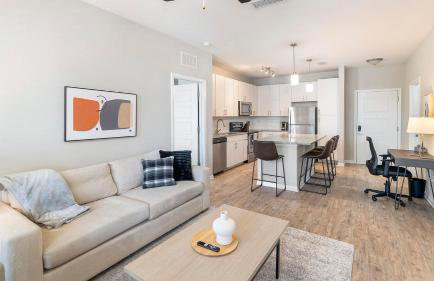 Landing Incredible 2BD Pool Clubhouse - Foto 47