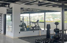 Studios super modernos, completos e equipados no centro de Pará de Minas - Foto 4