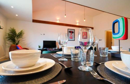 Moonlight Lodge - 4 bedroom Barn with Hot Tub! - Foto 64