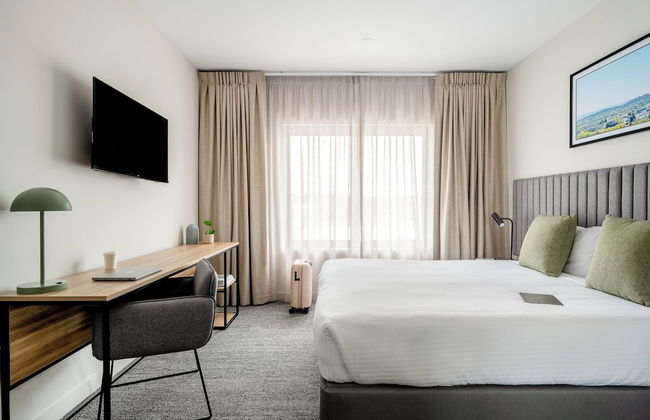 Quest Albury - Photo 14