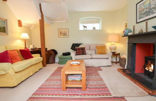 Bryn Howell Stables - Photo 4