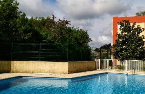 2 pièces, Proche centre ville, GIP ASFO, Jardin et Parking Privatifs - Foto 8