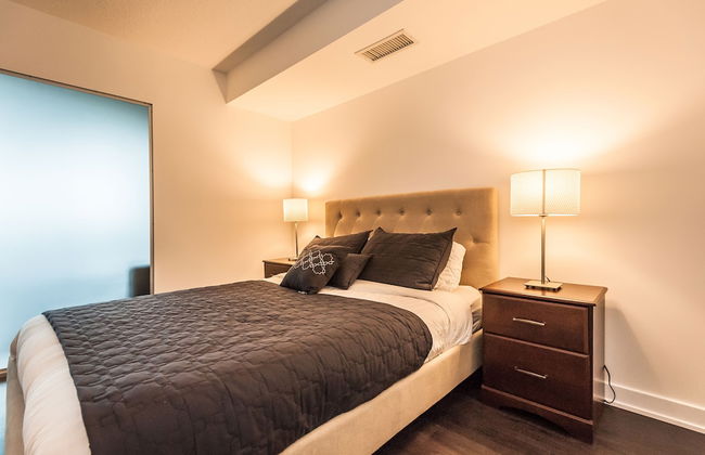 Life Suites - Fort York Central Condo - Foto 3