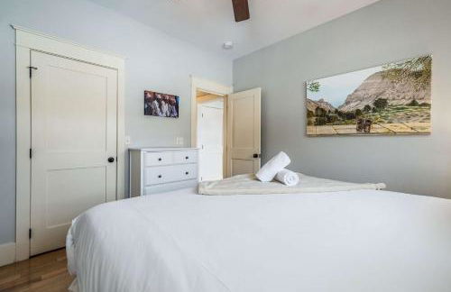 Swift Landing Steps from River & Local Hotspots - Foto 40