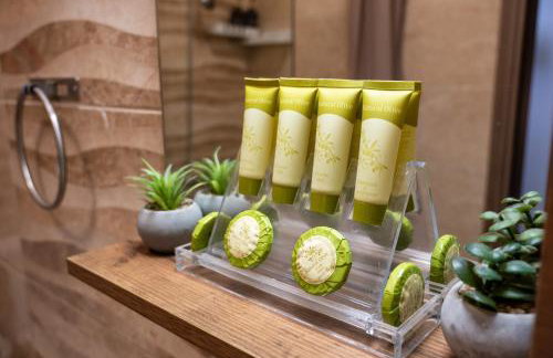 ΠΟΛΥΤΕΛΕΣ -ΜΟΝΤΕΡΝΟ ΔΙΑΜΕΡΙΣΜΑ - Foto 10