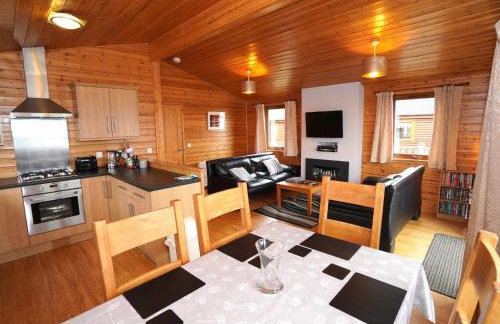Chalet Loch Leven Lodge 11 by Interhome - Foto 8